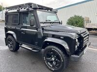 LAND ROVER DEFENDER 90