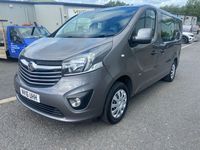VAUXHALL VIVARO