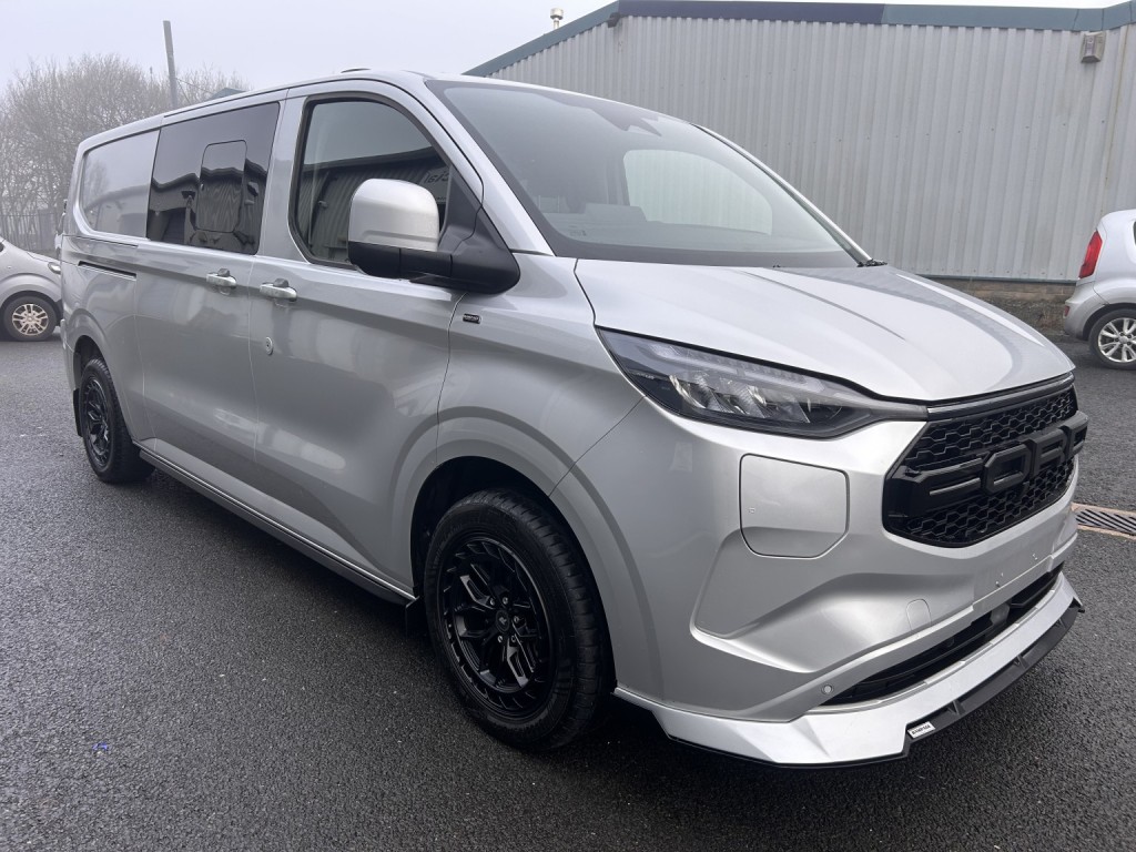 2025 Ford Transit Custom